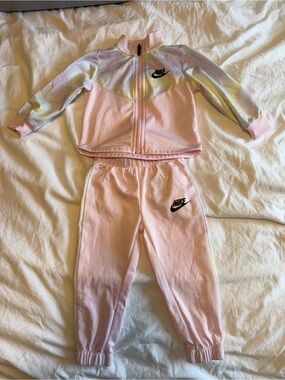 18m Nike Track Suit